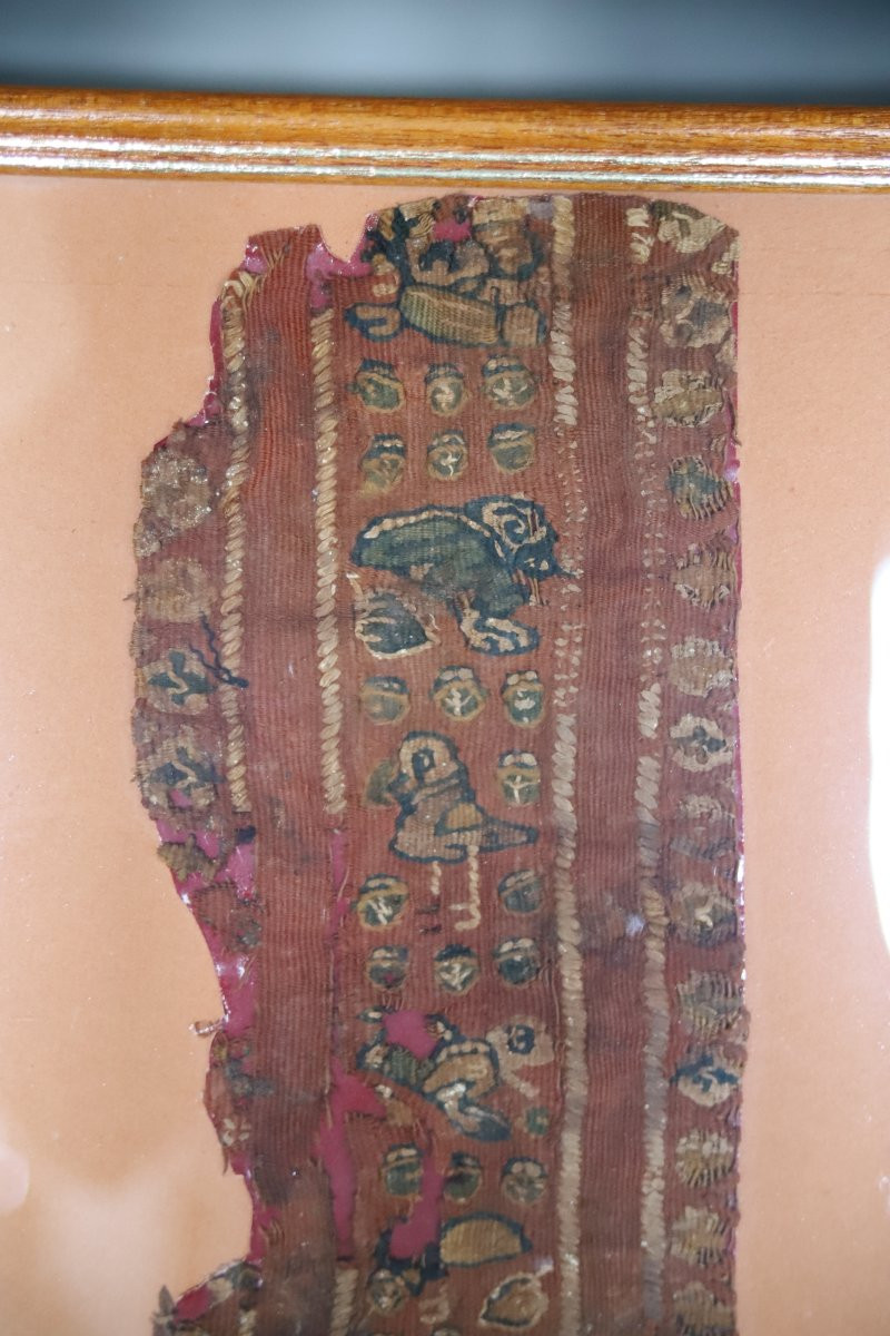 Fragment de tissu Copte - Egypte, période Byzantine, 4ème-7ème siècle après Jésus Christ-photo-3