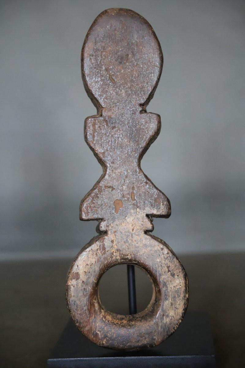 A Carved Wooden Churn Guide - Himalayan Regions, Probably Nepal-photo-4