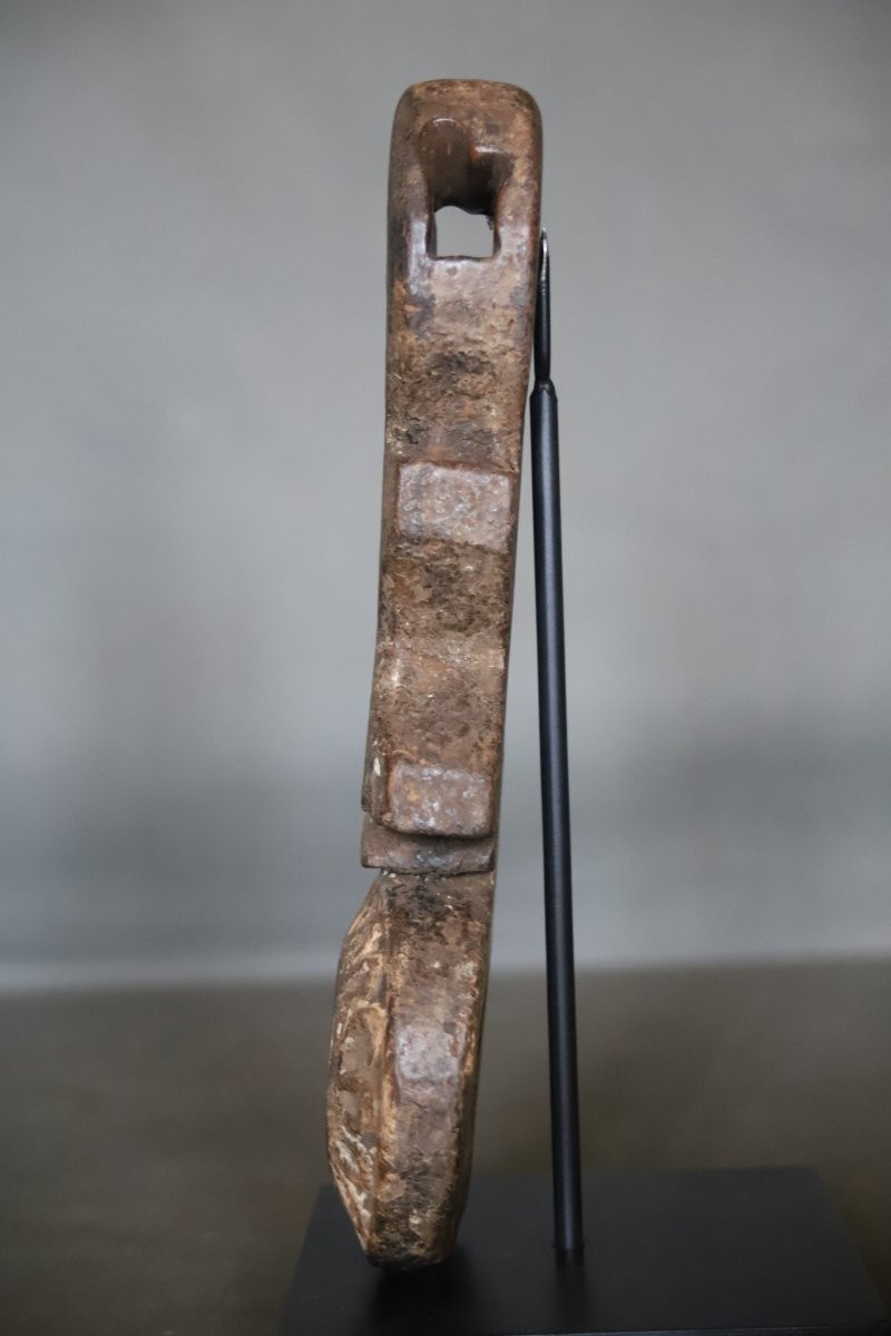 A Carved Wooden Churn Guide - Himalayan Regions, Probably Nepal-photo-4