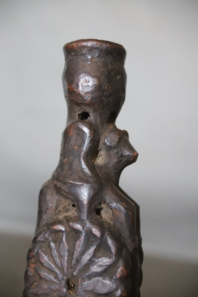 Un guide baratte en bois sculpté - Régions Himalayennes, probablement Népal-photo-2