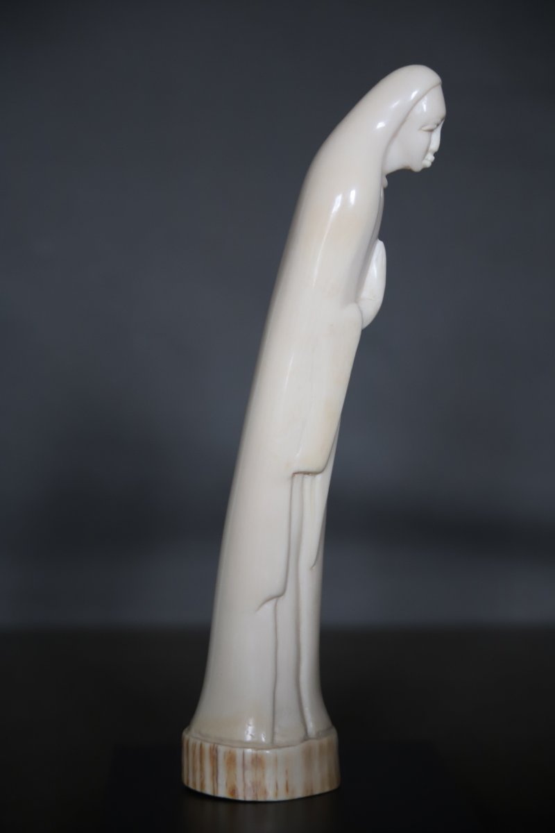 Virgin Mary In Ivory - Africa, Probably Congo, Early 20th Century-photo-1