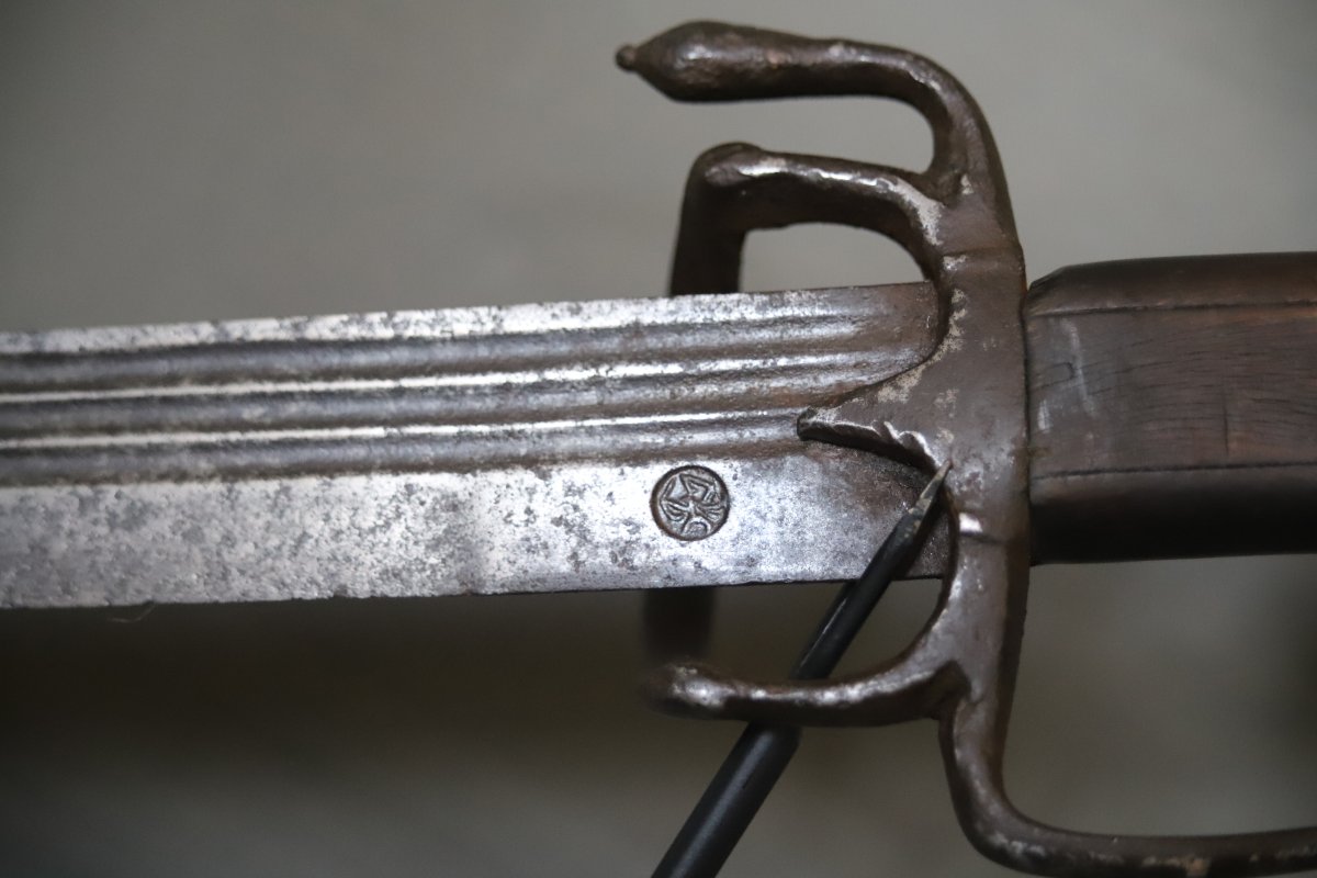 Nimcha Sword With A European-style Blade – North Africa, 17th Century -photo-1