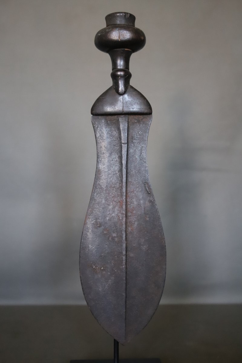 Short Sword Known As An -photo-4