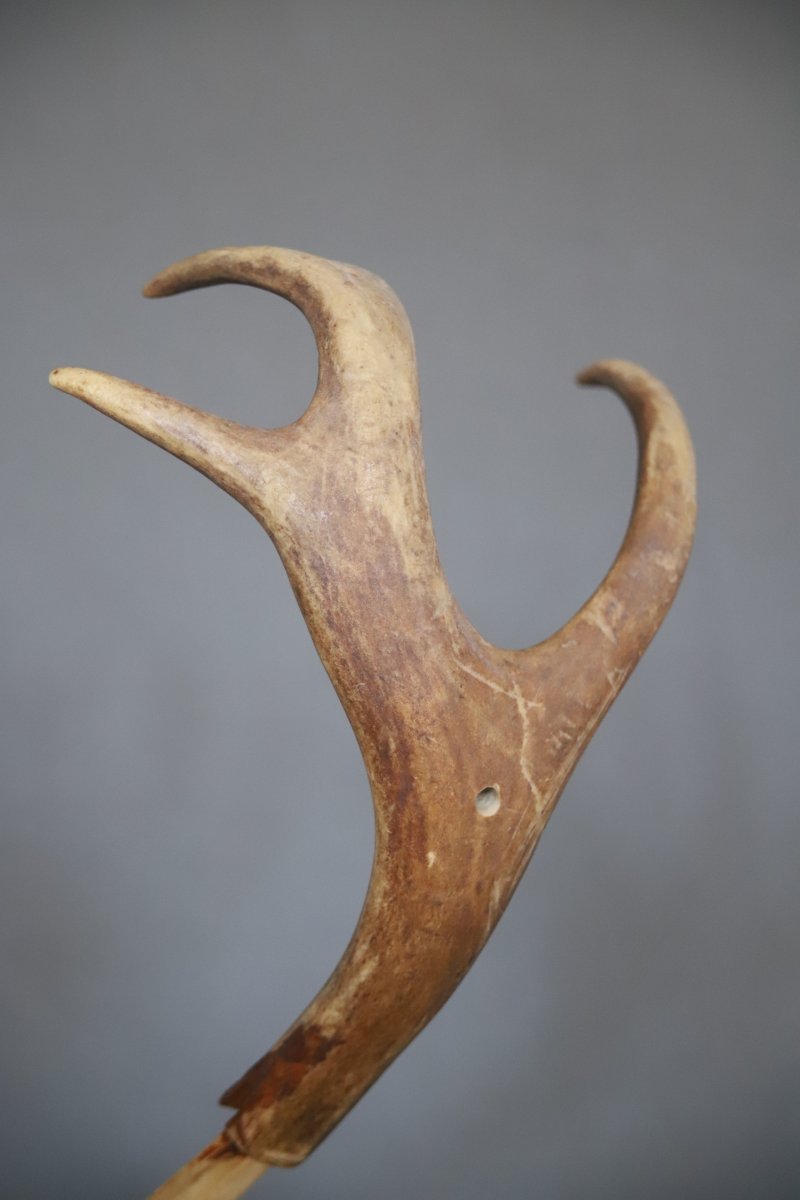 Couteau traditionnel Sami en os et bois de renne - Scandinavie, 20ème siècle   -photo-5