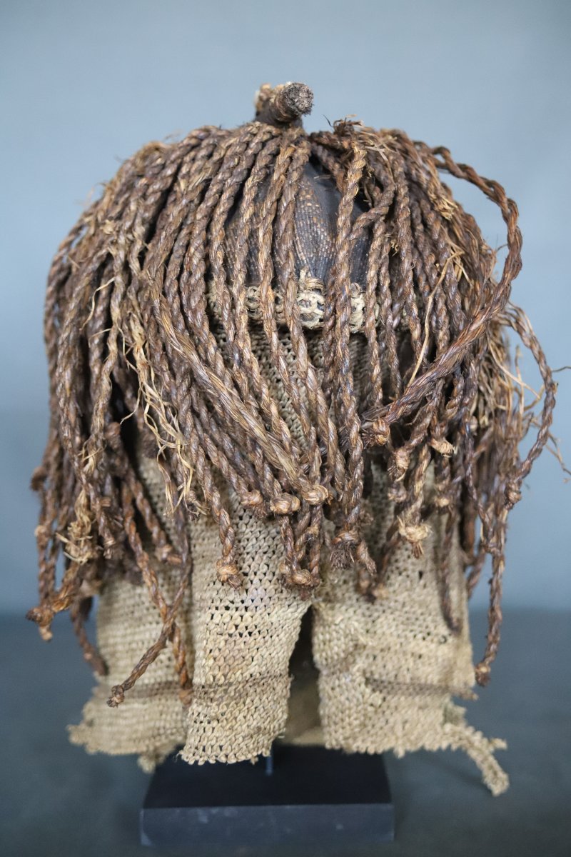 Ancien masque féminin Tchokwé - Angola, milieu 20ème siècle ou antérieur-photo-2
