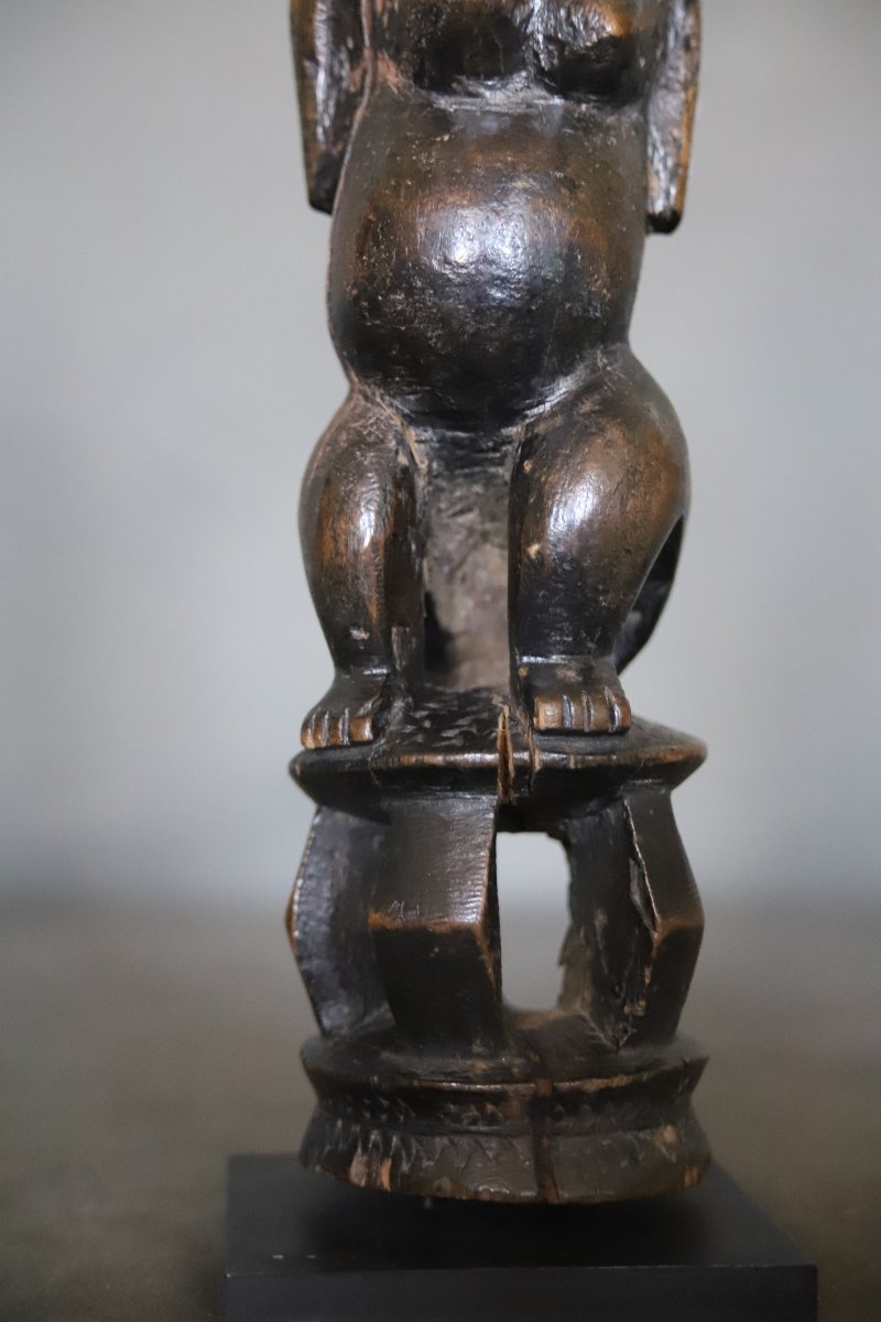 Striking African Statuette—africa, Nigeria?-photo-5