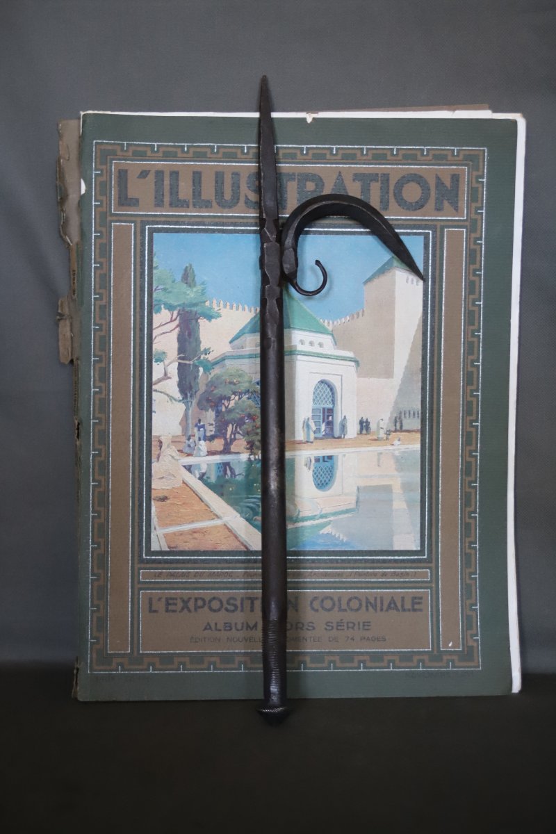 Pique de cornac et catalogue de l'exposition coloniale de 1931-photo-2
