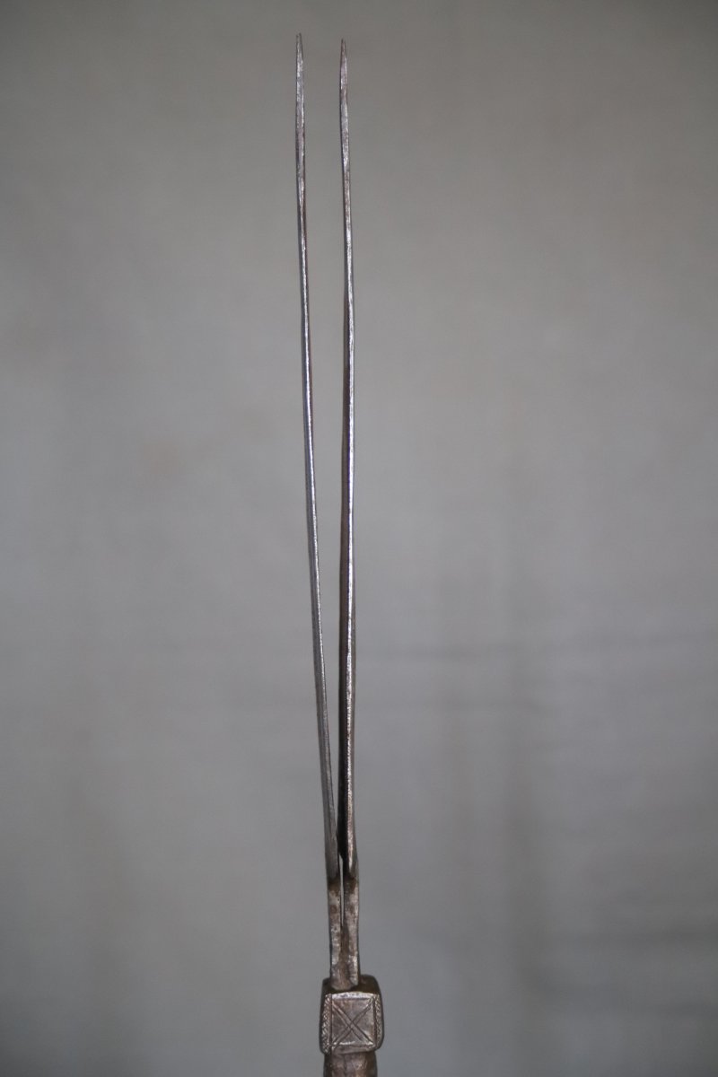 Double-pointed Spearhead - Congo, Collected Around 1910-photo-3