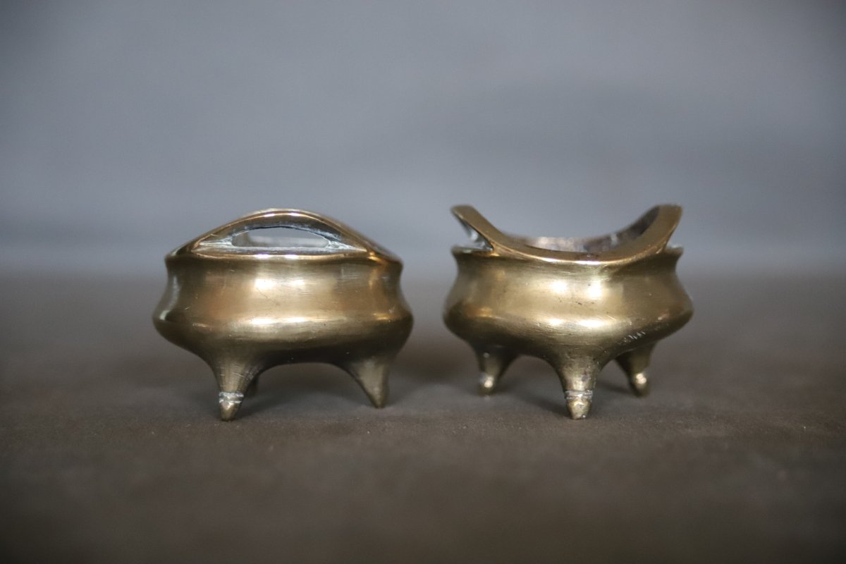 Two Miniature Chinese Bronze Incense Burners - China, Circa 1900 -photo-3