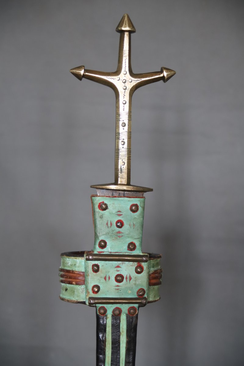 Long Tuareg Arm Dagger - Southern Algeria, Niger, Mid-20th Century-photo-1