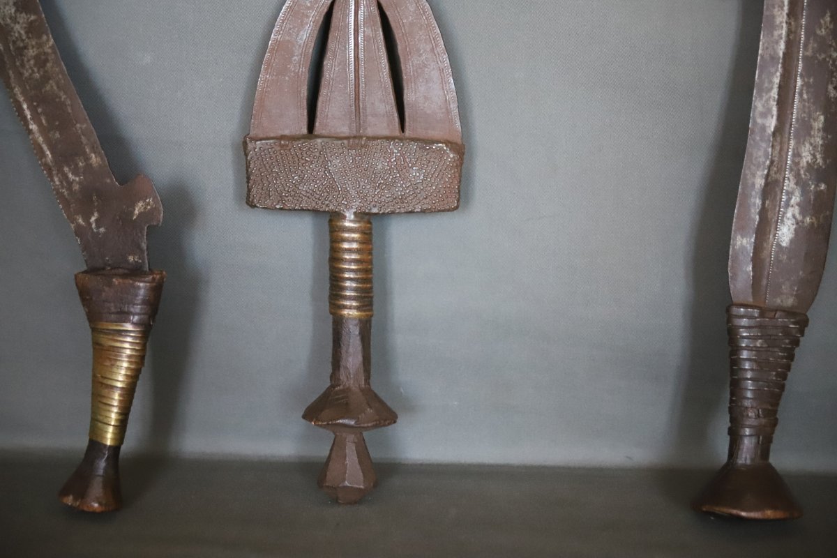 Three African Bladed Weapons—congo (drc), First Half Of The 20th Century-photo-3