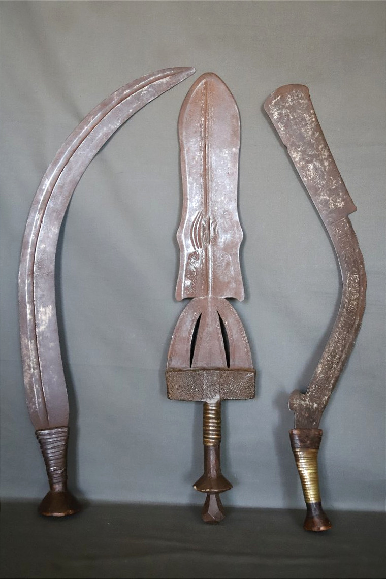 Three African Bladed Weapons—congo (drc), First Half Of The 20th Century