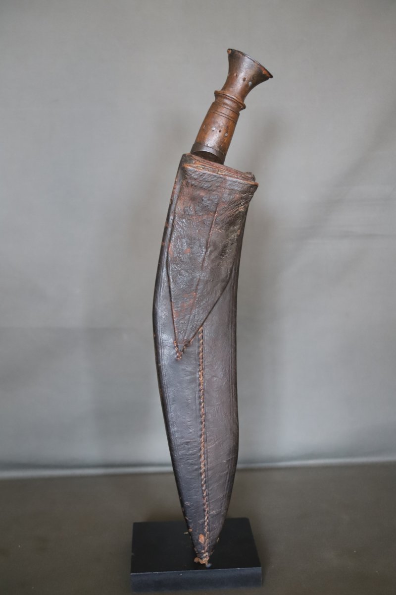 Couteau Népalais dit kukri de type militaire- Népal, fin 19ème 1ère moitié 20ème siècle-photo-2