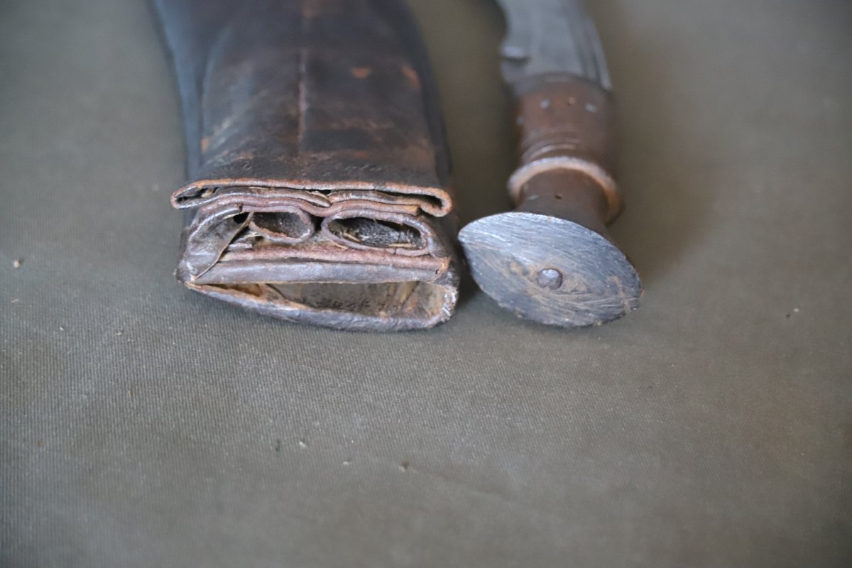 Couteau Népalais dit kukri de type militaire- Népal, fin 19ème 1ère moitié 20ème siècle-photo-5
