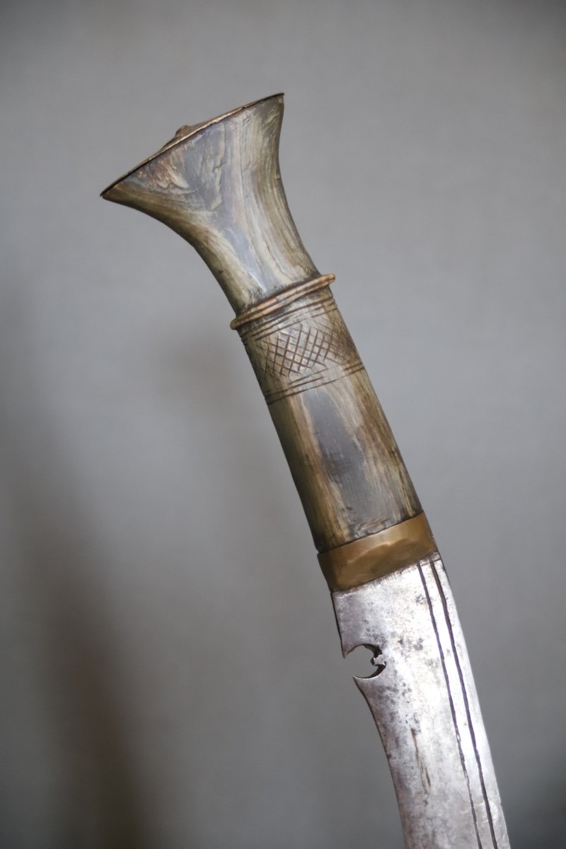 Ancien grand couteau Népalais dit kukri (kukuri) - Népal, 20ème siècle-photo-1