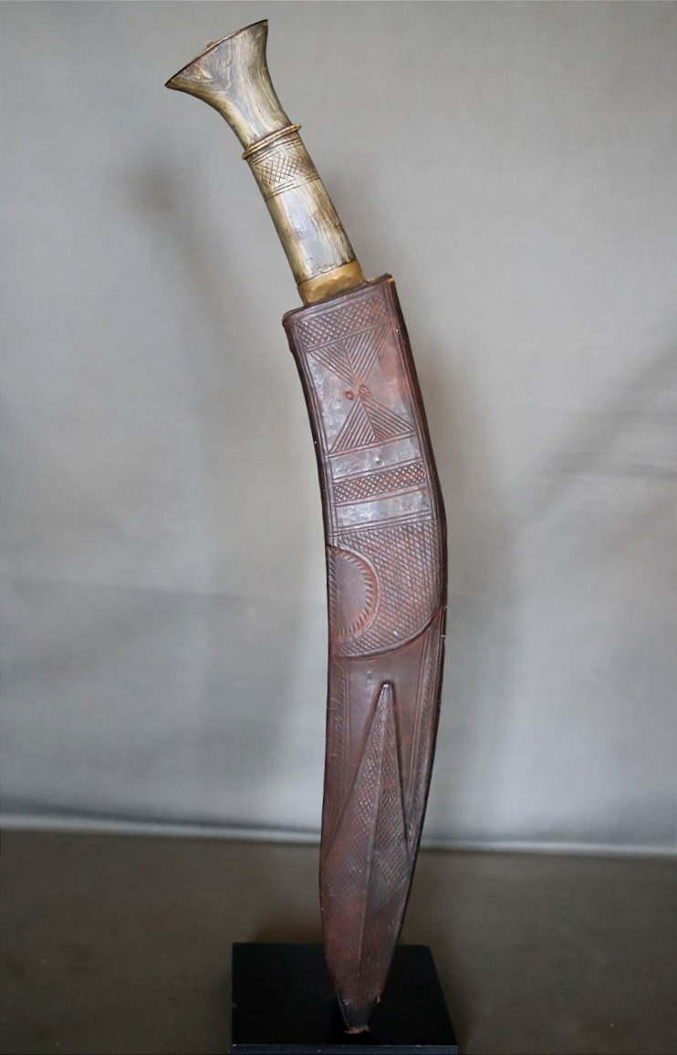 Ancien grand couteau Népalais dit kukri (kukuri) - Népal, 20ème siècle