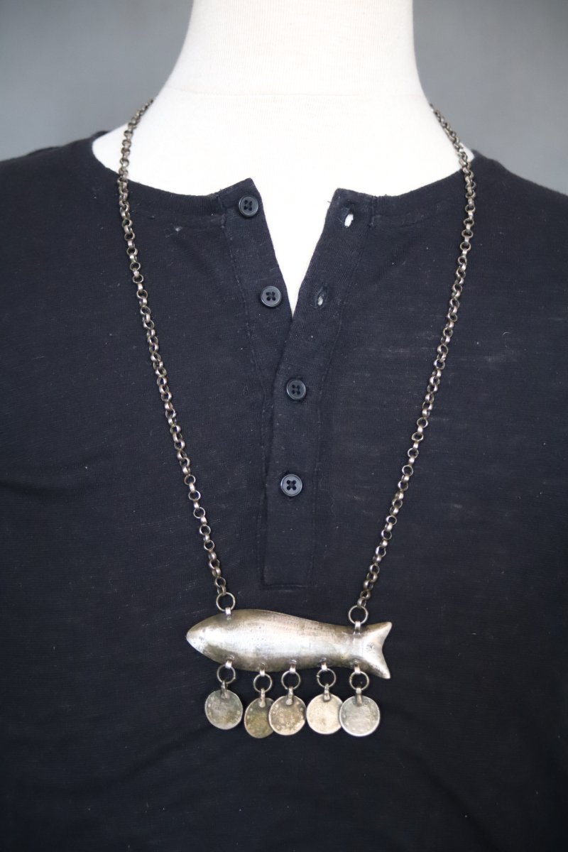 Un rare collier Lévantin en argent Niellé - Palestine ou Jordanie, fin 19ème début 20ème siècle-photo-1