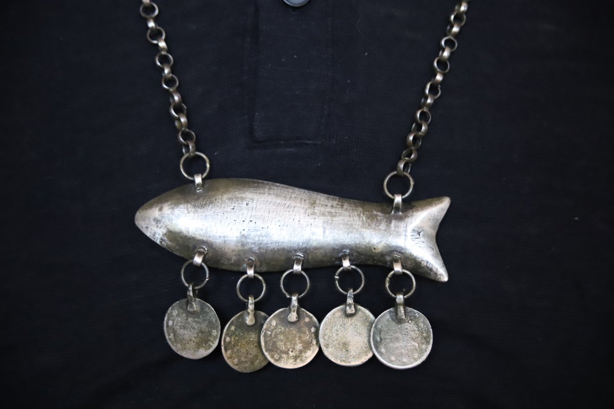 Un rare collier Lévantin en argent Niellé - Palestine ou Jordanie, fin 19ème début 20ème siècle-photo-2