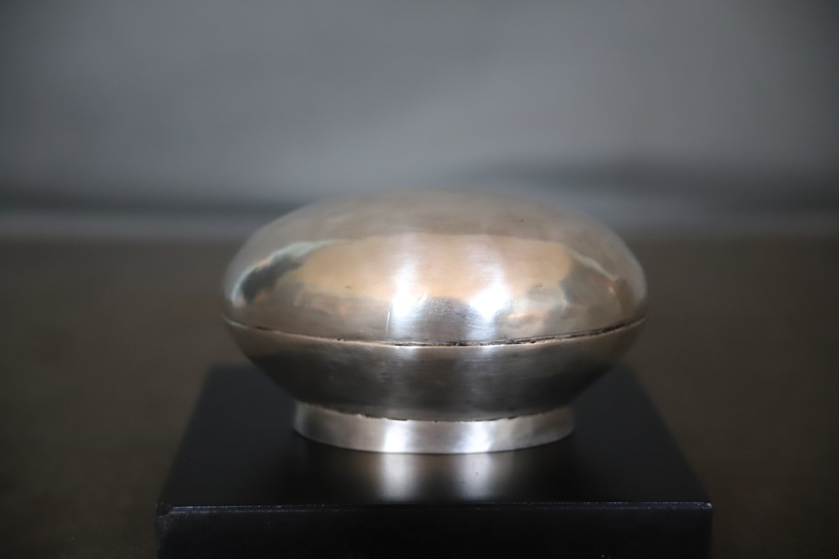 Boîte de forme ovale en argent non Européen  - Probablement Levant, Fin 19ème début 20ème-photo-2