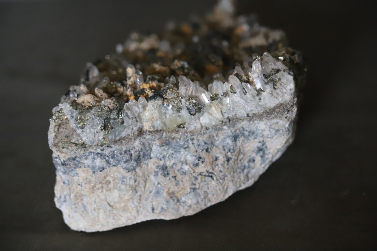 Mineralogy: Minerals, Mineral, Quartz, Pyrite, Hematite - Bulgaria, 4.145 Kg-photo-5