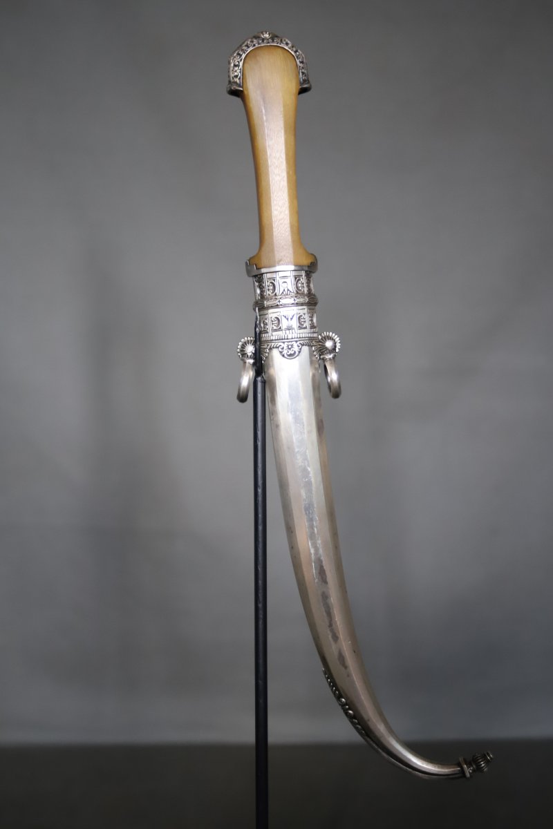  Moroccan Dagger Known As A "koumya," Silver And Horn - Morocco, Late 19th To Early 20th-photo-2