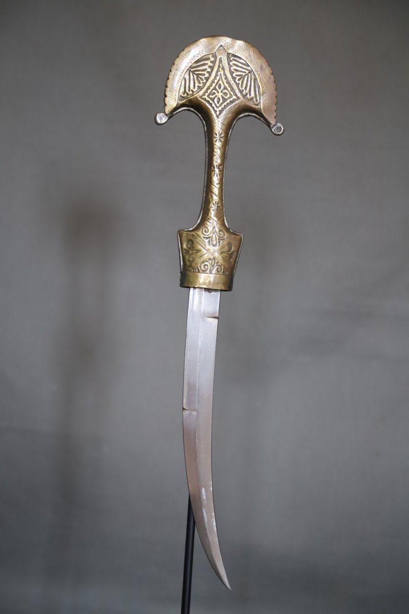Dague Marocaine dite koumya "chapeau de gendarme" - Sud du Maroc, 19ème siècle  -photo-1
