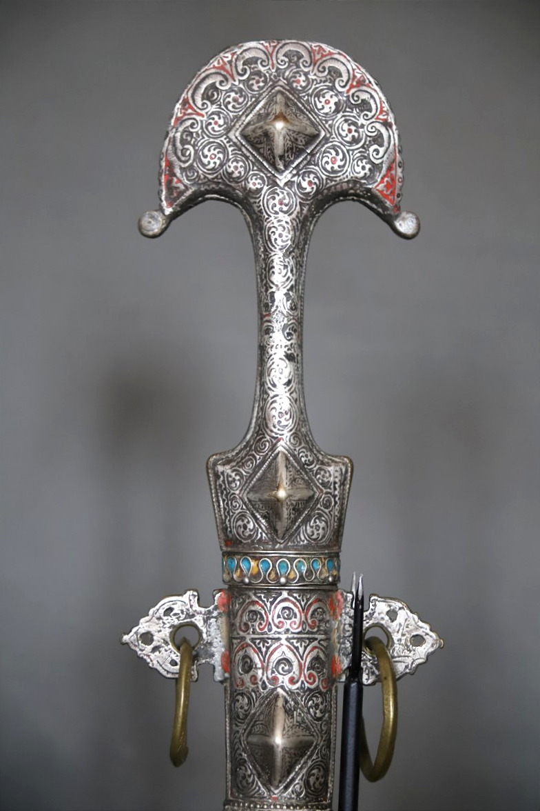 Dague Marocaine dite koumya "chapeau de gendarme" - Sud du Maroc, 19ème siècle  