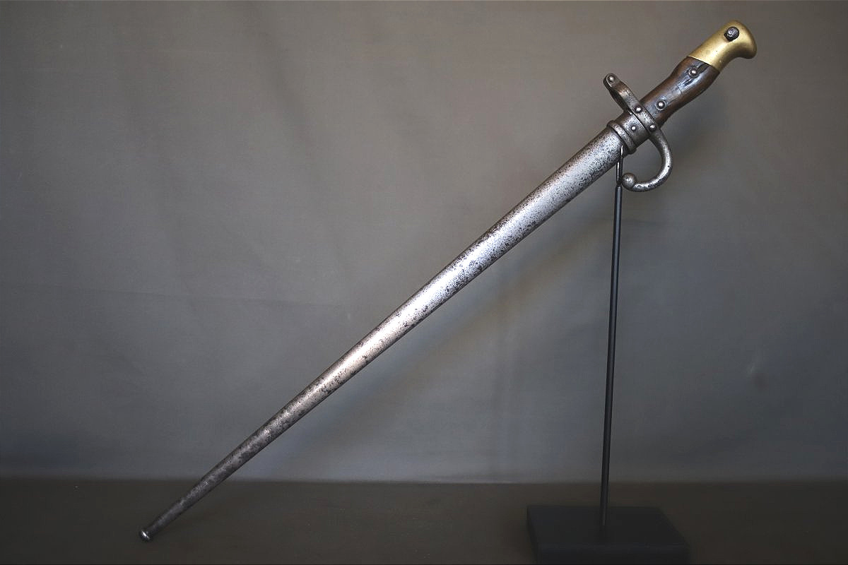 French "gras" Model 1874 Bayonet - France, Dated 1882