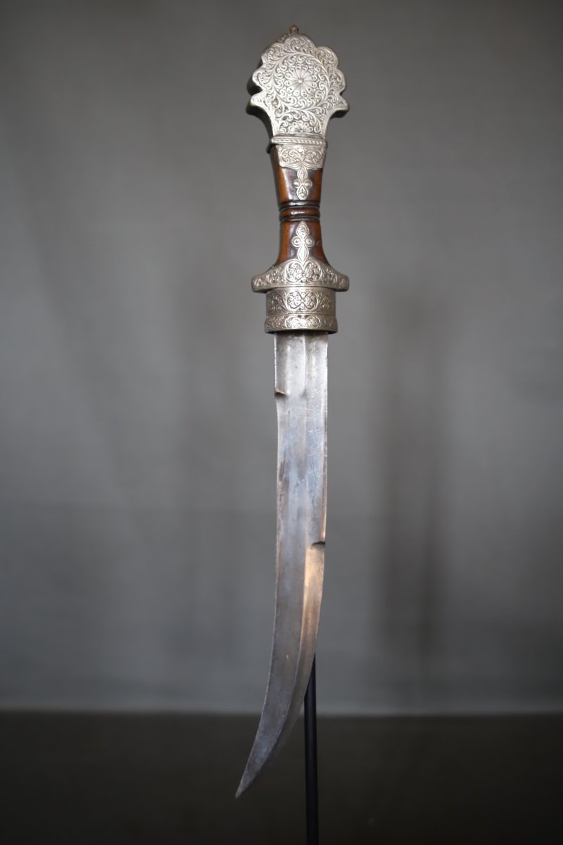 Moroccan Dagger Known As A "koumya" - Morocco, 19th To Early 20th Century-photo-1
