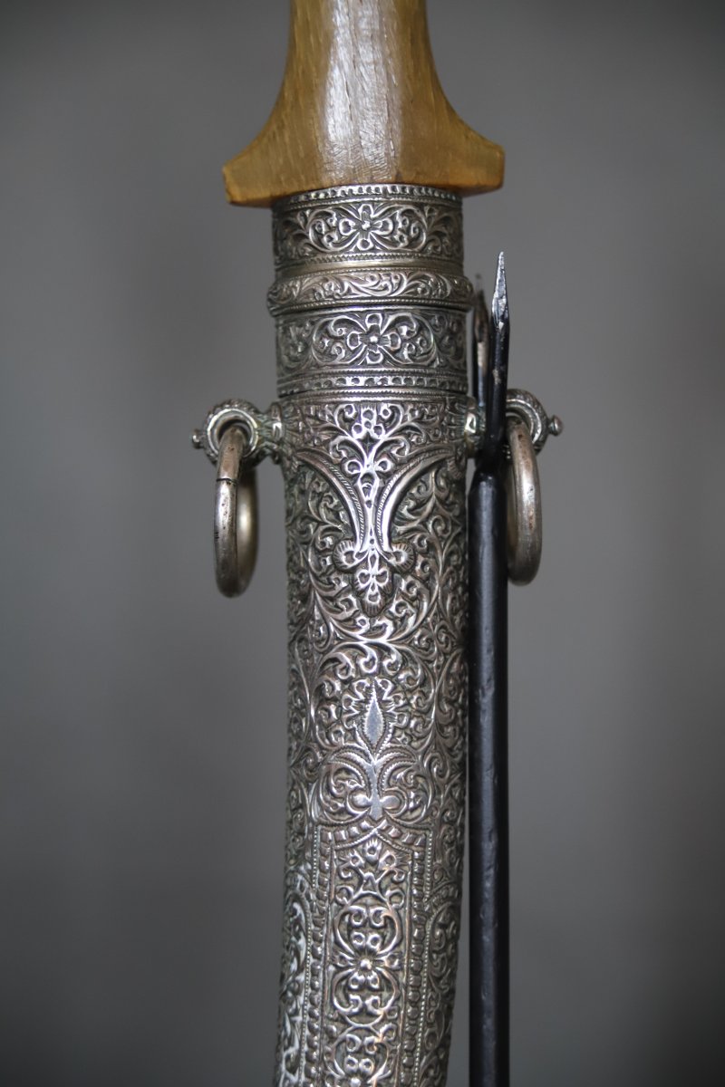 Moroccan Dagger Known As A "koumya," Silver, Gold, And Light-colored Horn - Morocco, Late 19th To Early 20th Century-photo-4