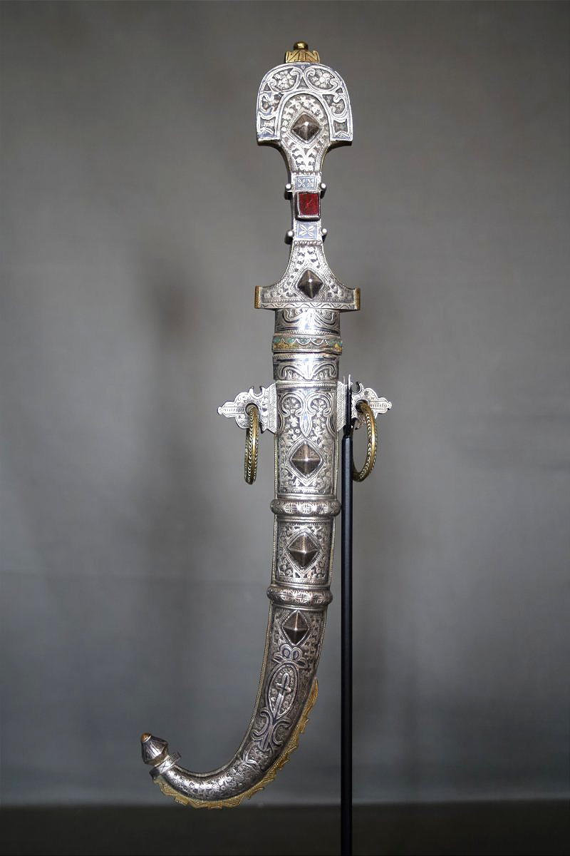 Moroccan Dagger Known As A "koumya" - Southern Morocco, 19th Century