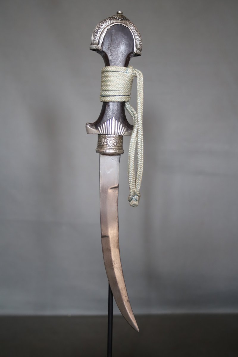 Moroccan Dagger Known As A "koumya," Silver And Wood - Morocco, Circa 1900-photo-1