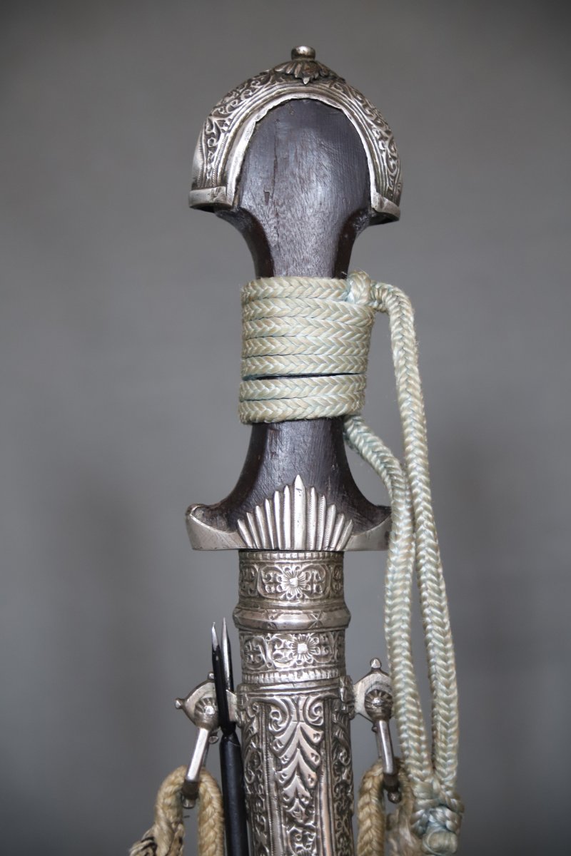 Moroccan Dagger Known As A "koumya," Silver And Wood - Morocco, Circa 1900-photo-2