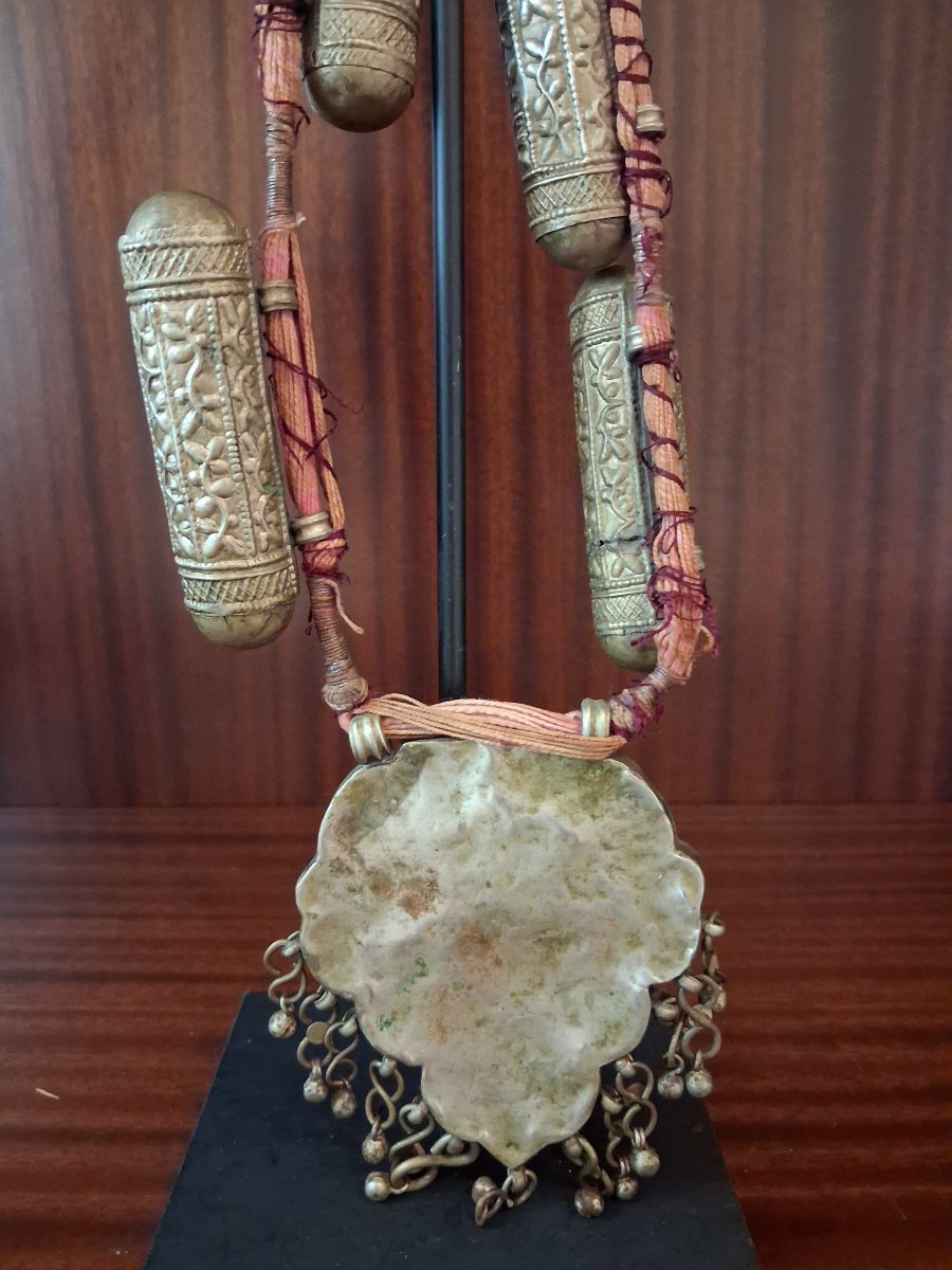 Collier traditionnel Arabe en argent doré - Pays du Levant ou Péninsule Arabique, 1ère moitié -photo-2