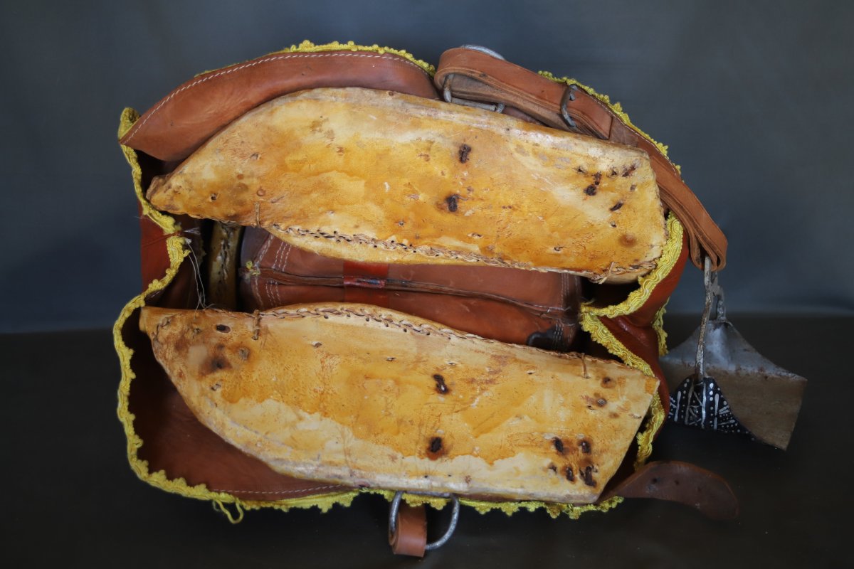 Moroccan Riding Saddle And Other Tack - Morocco, 20th Century-photo-3