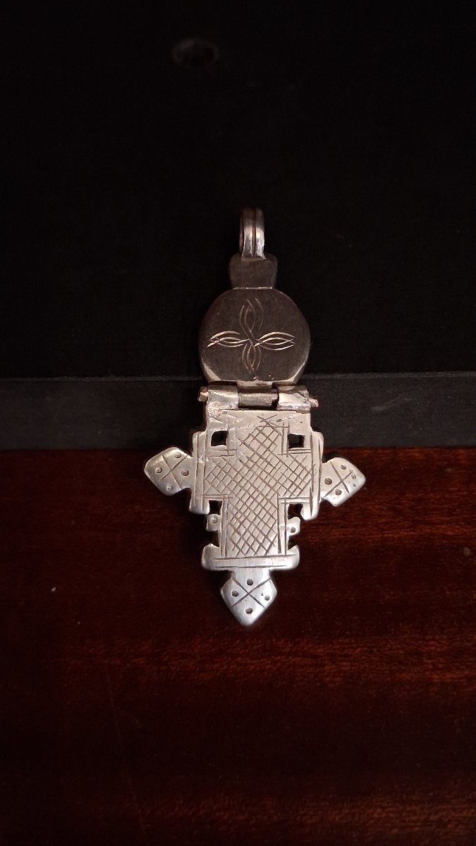 Ethiopian Orthodox Cross Pendant - Ethiopia, 20th Century Or Earlier-photo-2