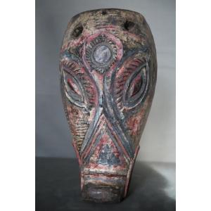 Masque de cervidé - Himalaya, Népal, région du Terraï 
