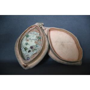 Petit reliquaire chair de Saint Sales et Sainte Chantal - France, 18ème-19ème siècle