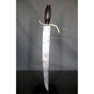 Short Chinese Sword Known As A Paidao - Southern China, Northern Vietnam, 19th Century