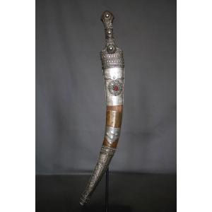 Une dague jambiya Arabe - Péninsule Arabique, Arabie Saoudite ou Yemen,19ème début 20ème siècle