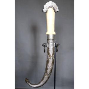 Moroccan Dagger Known As A "koumya" - Morocco, Late 19th To Early 20th Century