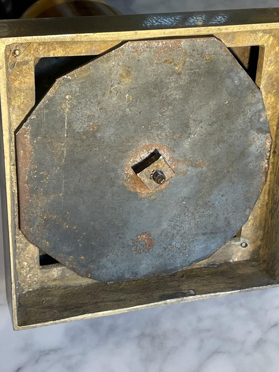 Candélabre en bronze patiné et doré. Epoque premier Empire.-photo-3