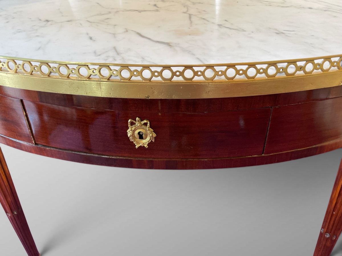 Très grande table bouillotte en acajou - 130 cm -. Fin du XVIIIe / début du XIXe.-photo-3