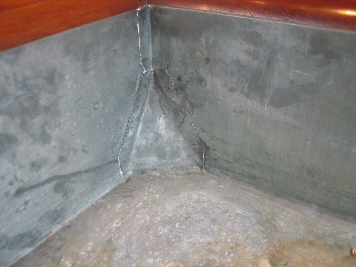 Consulate Period Planter-photo-4
