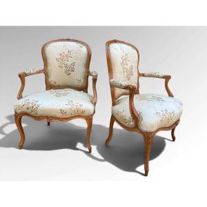 Pair Of Louis XV Period Cabriolet Armchairs Stamped Pierre Remy