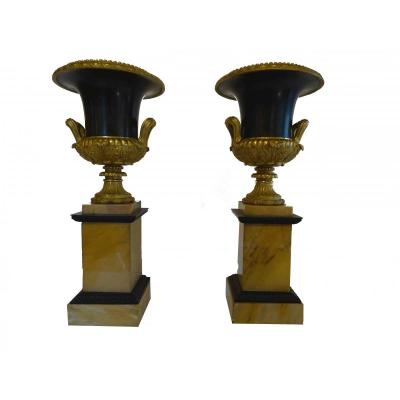 Pair Of Medici Vases Forming Cassolettes Restoration Period