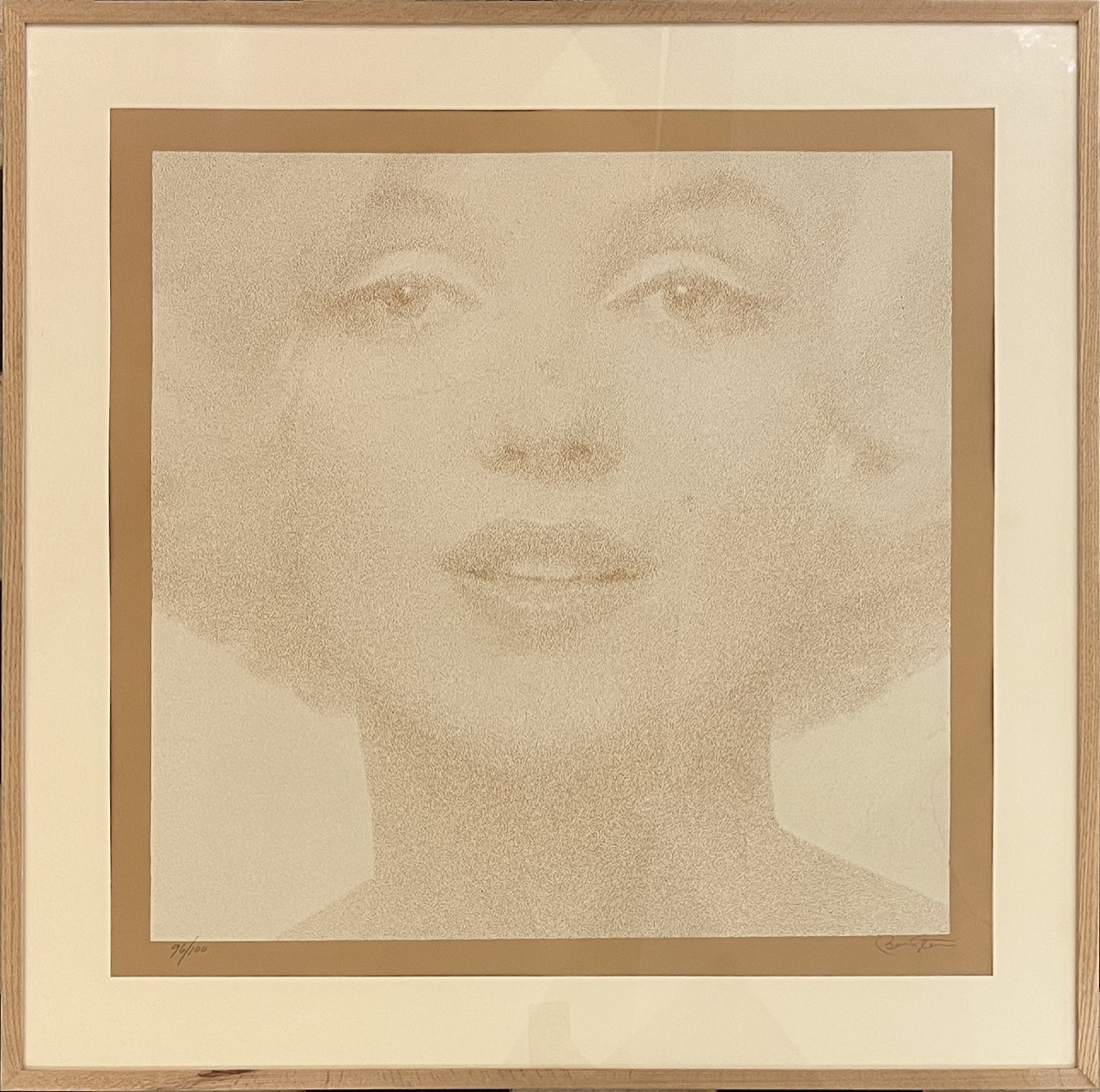 Bert Stern - Marilyn Monroe - Sérigraphie En Blanc Sur Feuille Dorée - 1973