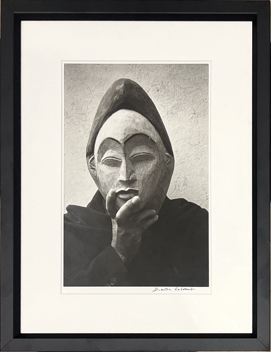 Denise Colomb - Autoportrait au masque - Épreuve argentique - 1995