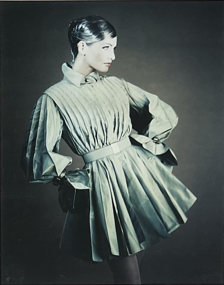 Paolo Roversi - Karen Mulder For Lanvin, Haute Couture, A/h - Silver Gelatin Print - 1991-photo-2