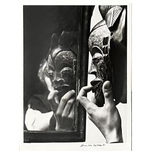 Denise Colomb - Autoportrait au masque - Épreuve argentique - 1995